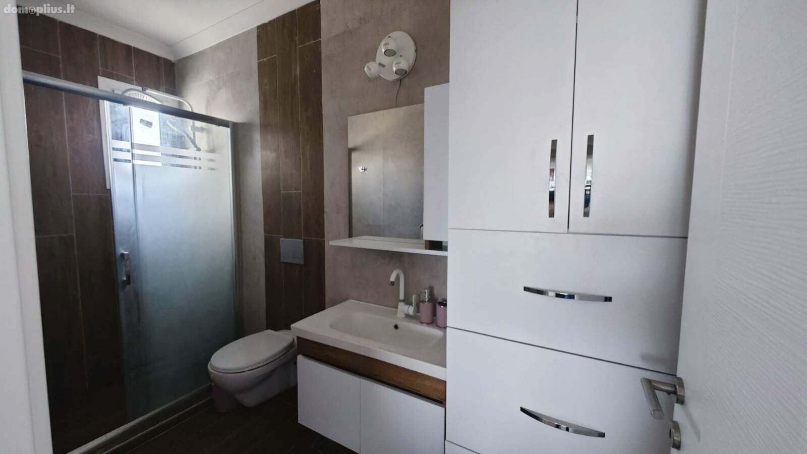 Продается 2 комнатная квартира Кипр, Kyrenia