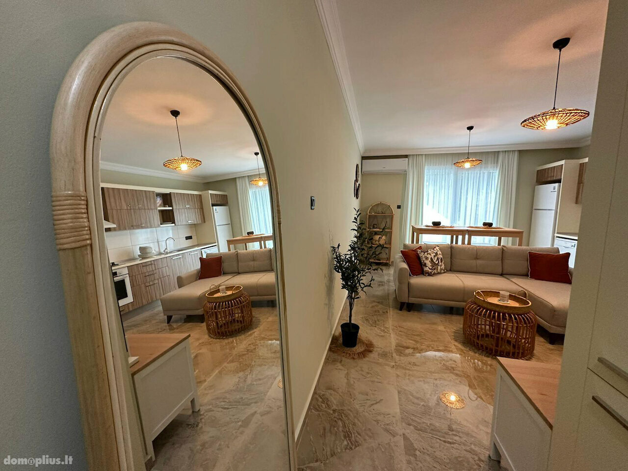 Продается 2 комнатная квартира Кипр, Kyrenia