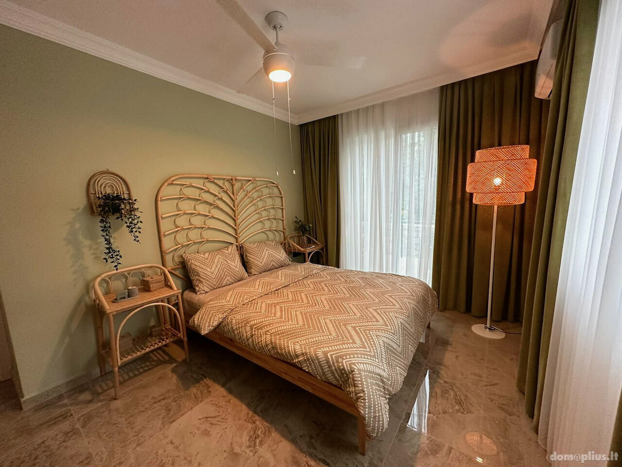 Продается 2 комнатная квартира Кипр, Kyrenia
