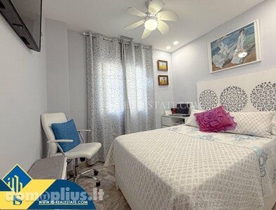 Parduodamas 4 kambarių butas Ispanijoje, Torrevieja