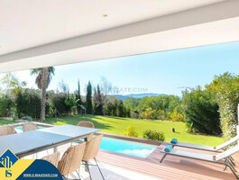Parduodamas 4 kambarių butas Ispanijoje, Ibiza