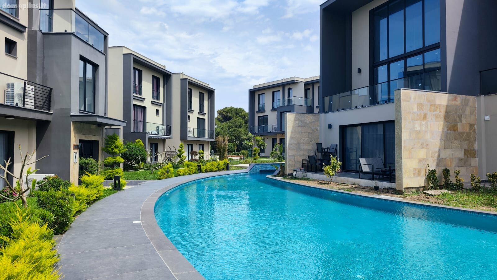 Продается 4 комнатная квартира Кипр, Kyrenia