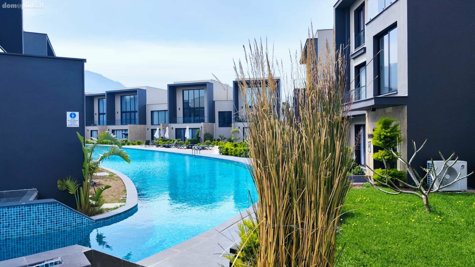Продается 4 комнатная квартира Кипр, Kyrenia