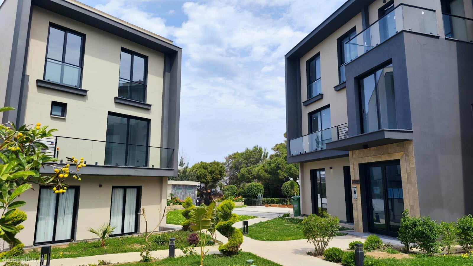 Продается 4 комнатная квартира Кипр, Kyrenia