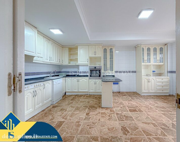 Продается 6 комнатная квартира Испания, Torrevieja