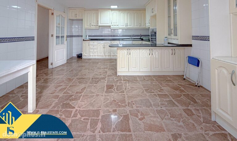 Продается 6 комнатная квартира Испания, Torrevieja