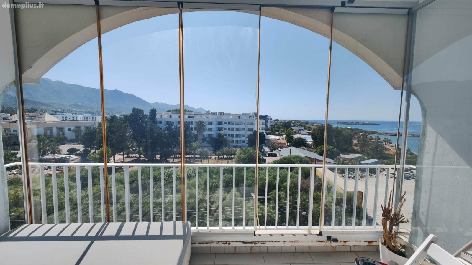 3 rooms apartment for sell Cypruje, Kyrenia