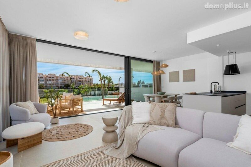 Parduodamas 3 kambarių butas Ispanijoje, La Manga del Mar Menor