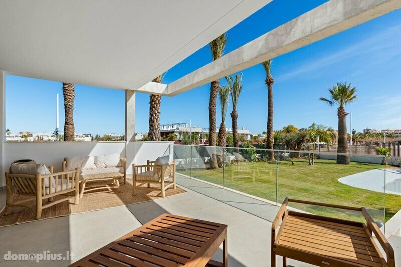 Parduodamas 3 kambarių butas Ispanijoje, La Manga del Mar Menor