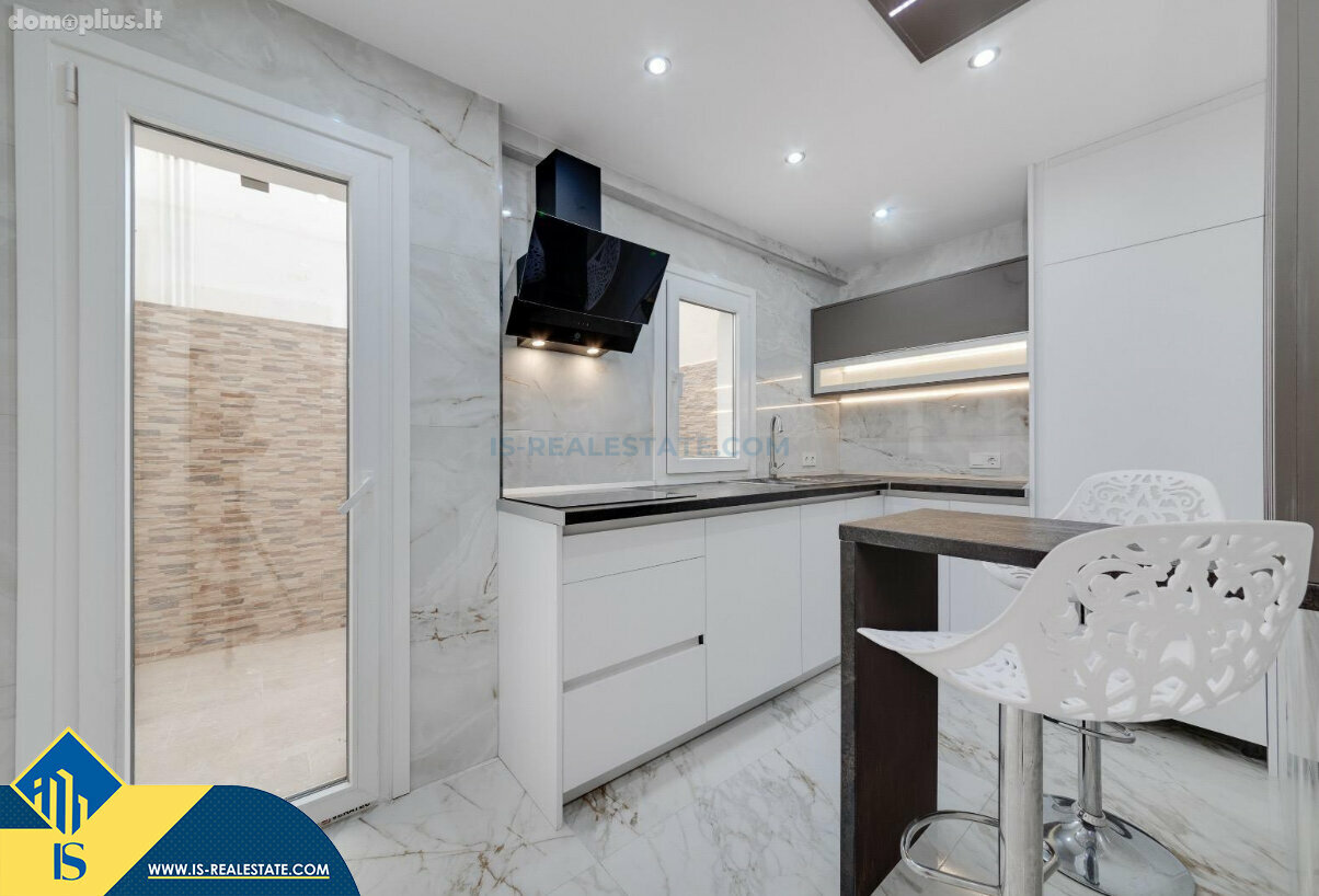 Продается 4 комнатная квартира Испания, Torrevieja