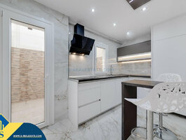 Продается 4 комнатная квартира Испания, Torrevieja