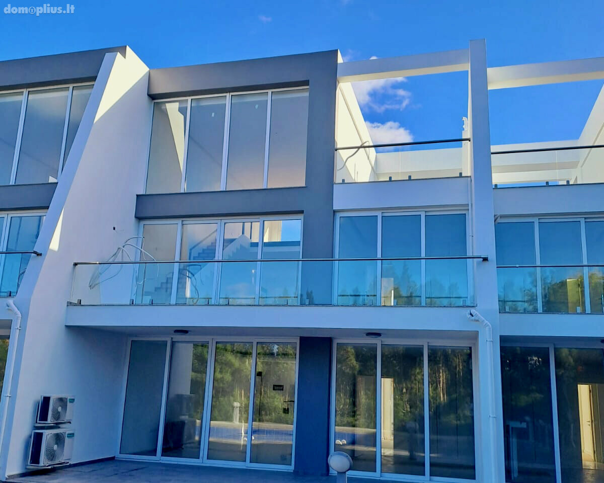 Продается 4 комнатная квартира Кипр, Kyrenia