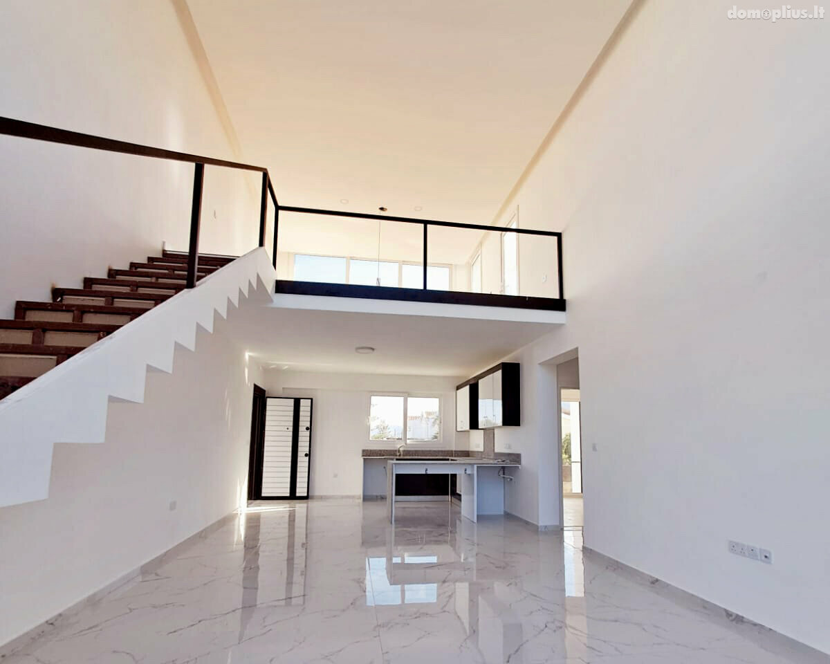 Продается 4 комнатная квартира Кипр, Kyrenia