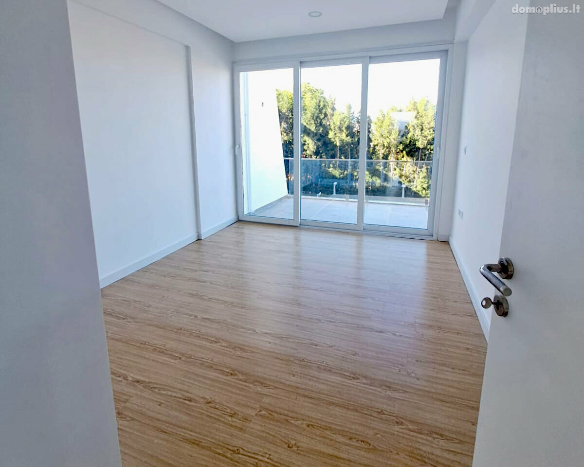 Продается 4 комнатная квартира Кипр, Kyrenia