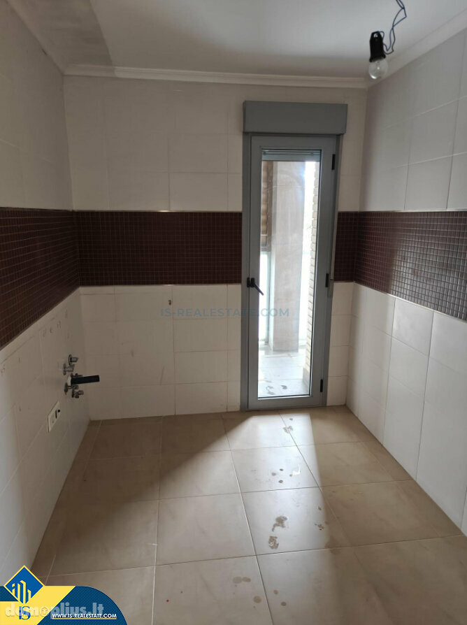 Продается 4 комнатная квартира Испания, Torrevieja