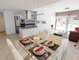 Продается 3 комнатная квартира Испания, San MIguel de Salinas