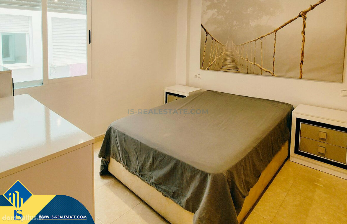 Продается 4 комнатная квартира Испания, Torrevieja