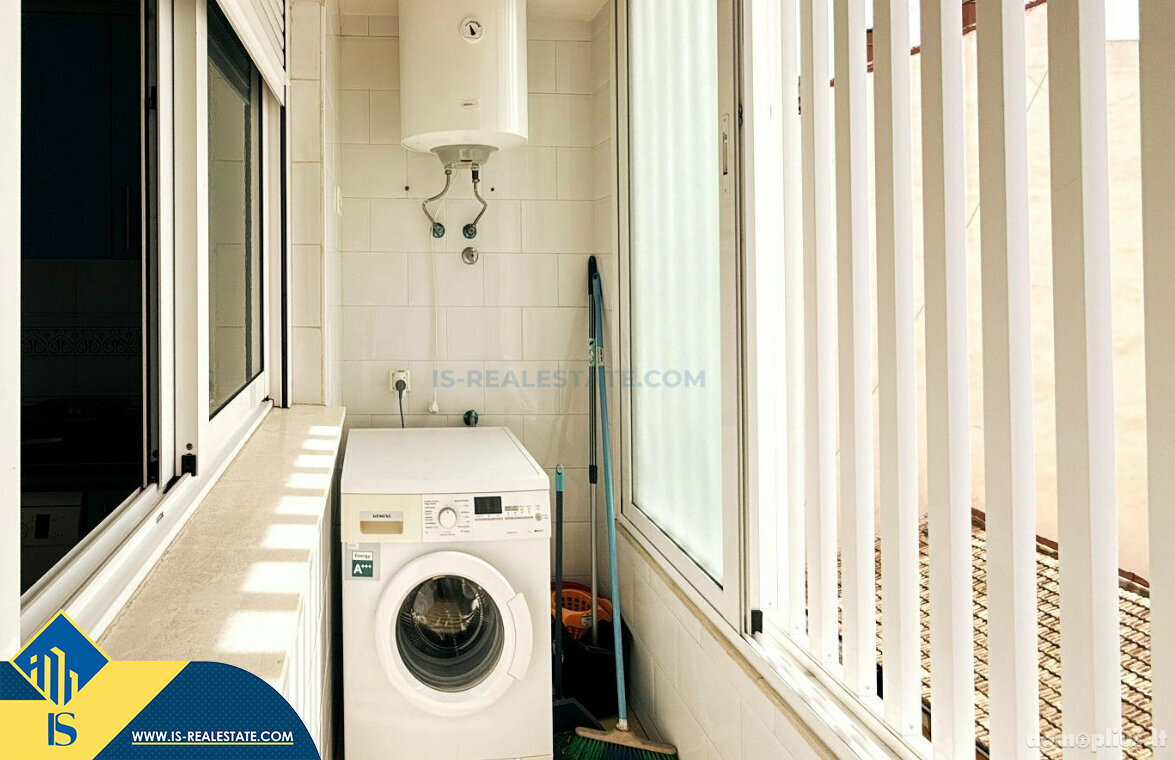 Продается 4 комнатная квартира Испания, Torrevieja