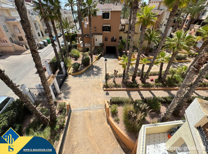 Продается 4 комнатная квартира Испания, Torrevieja