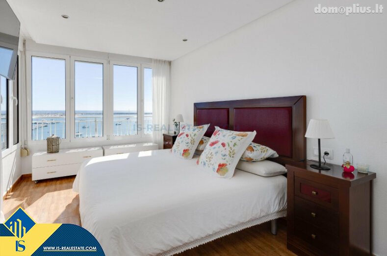 Продается 4 комнатная квартира Испания, Torrevieja