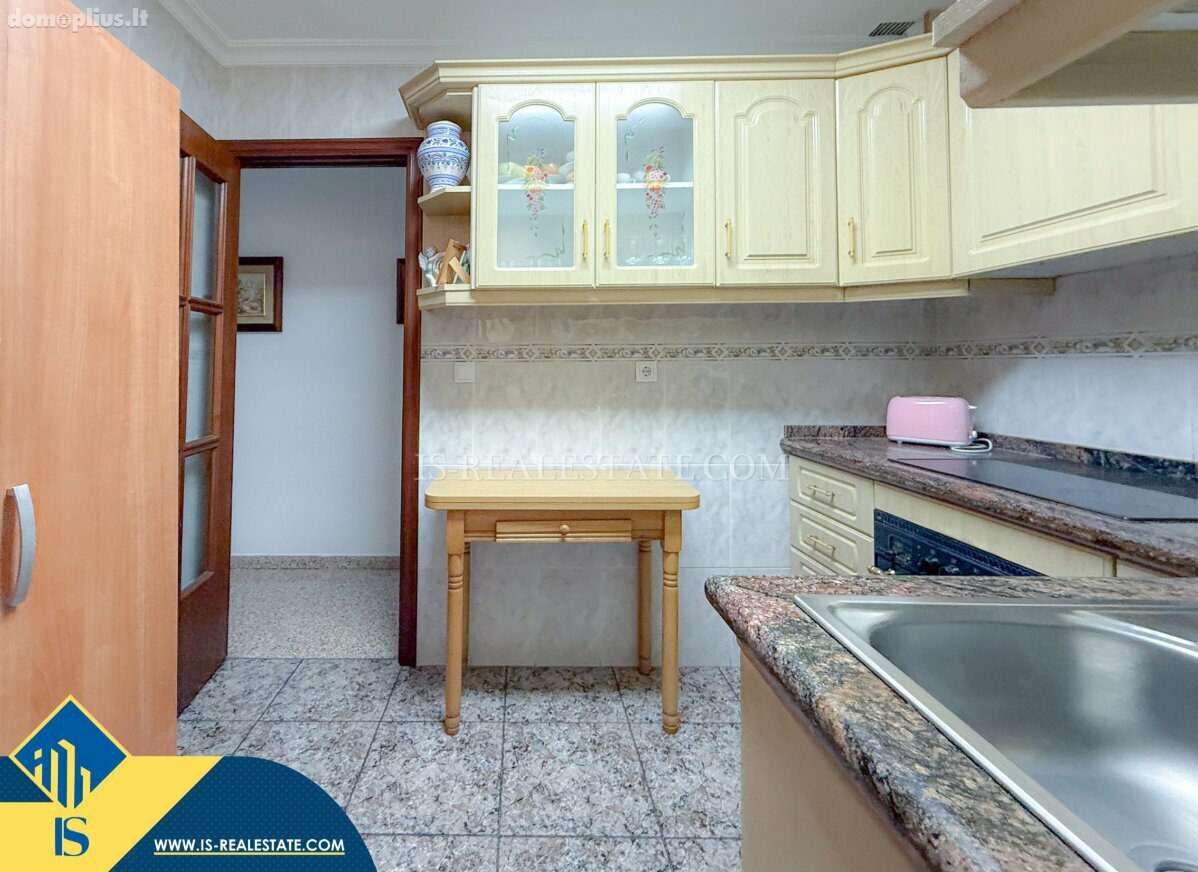 Продается 4 комнатная квартира Испания, Torrevieja
