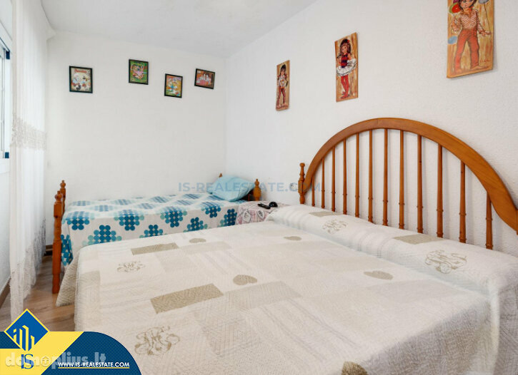 Продается 4 комнатная квартира Испания, Torrevieja