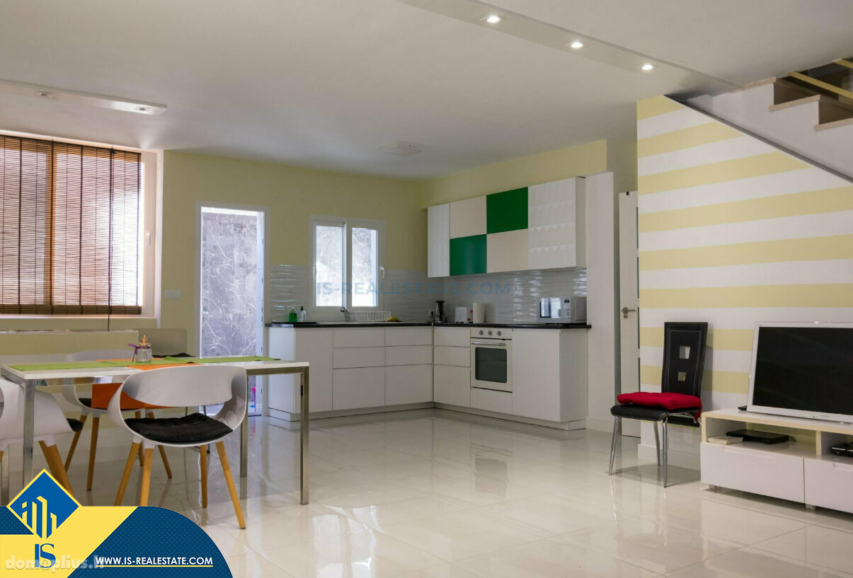 Продается 4 комнатная квартира Испания, Torrevieja