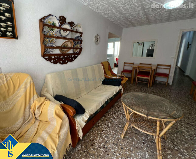 Продается 4 комнатная квартира Испания, Torrevieja