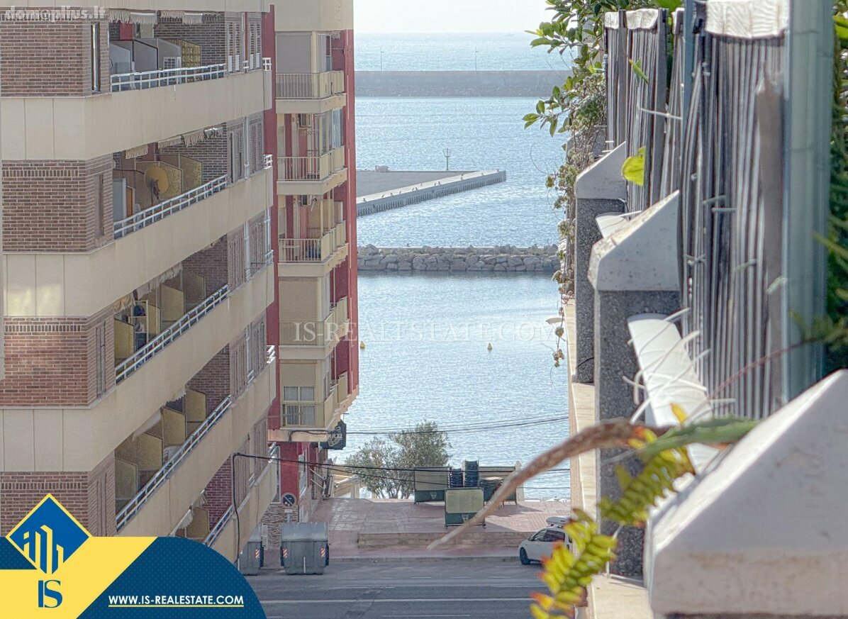 Продается 2 комнатная квартира Испания, Torrevieja