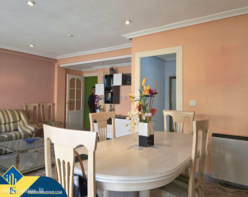 Продается 4 комнатная квартира Испания, Torrevieja
