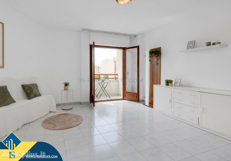 Parduodamas 4 kambarių butas Ispanijoje, Torrevieja