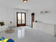 Продается 4 комнатная квартира Испания, Torrevieja (4 Фотография)