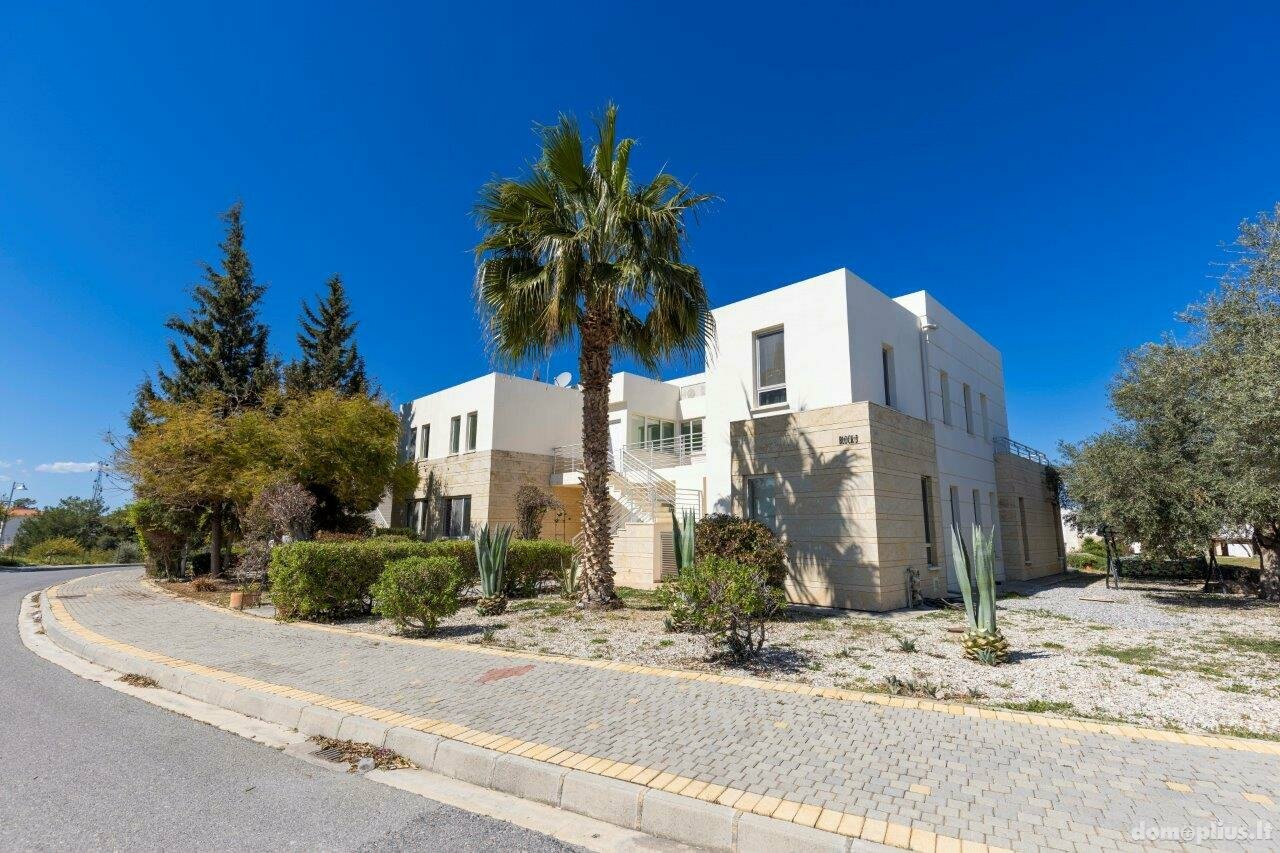 Продается 4 комнатная квартира Кипр, Kyrenia