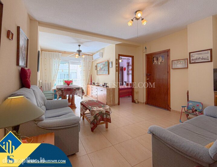Продается 4 комнатная квартира Испания, Torrevieja