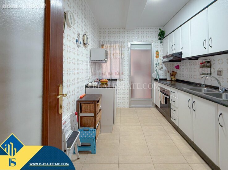 Продается 4 комнатная квартира Испания, Torrevieja