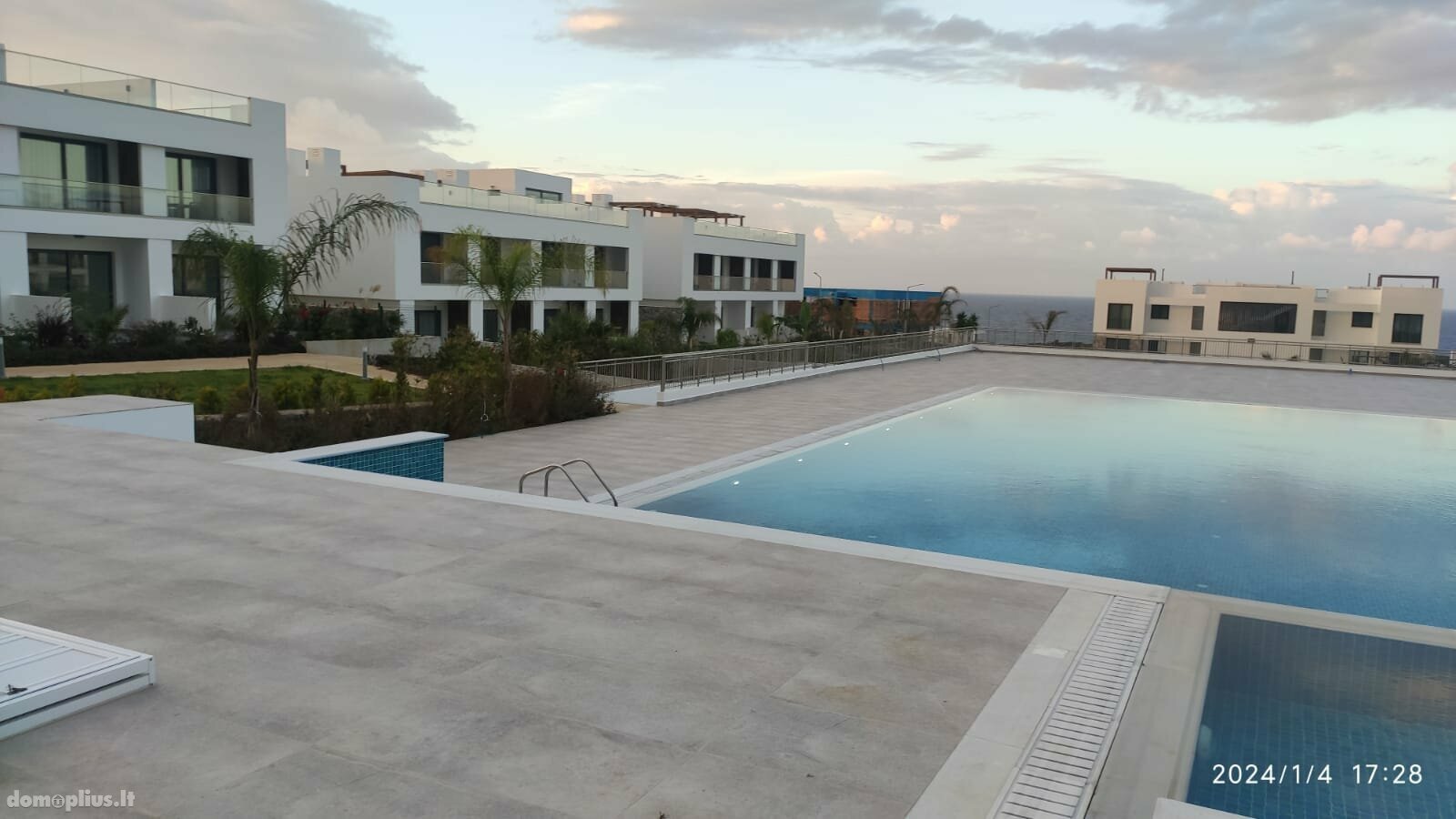Продается 1 комнатная квартира Кипр, Kyrenia