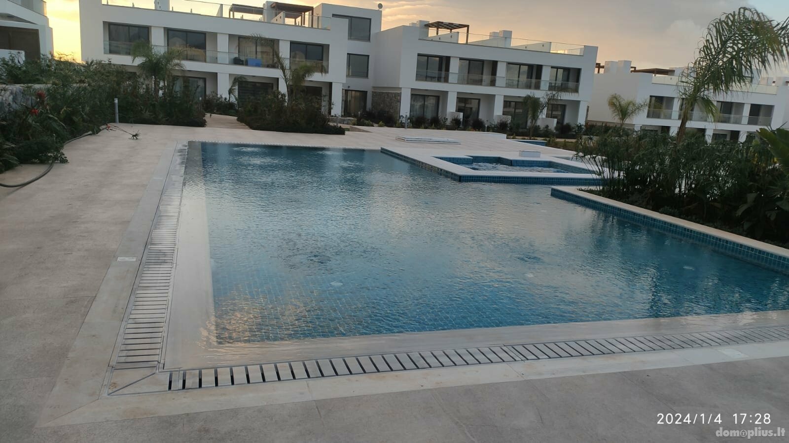 Продается 1 комнатная квартира Кипр, Kyrenia