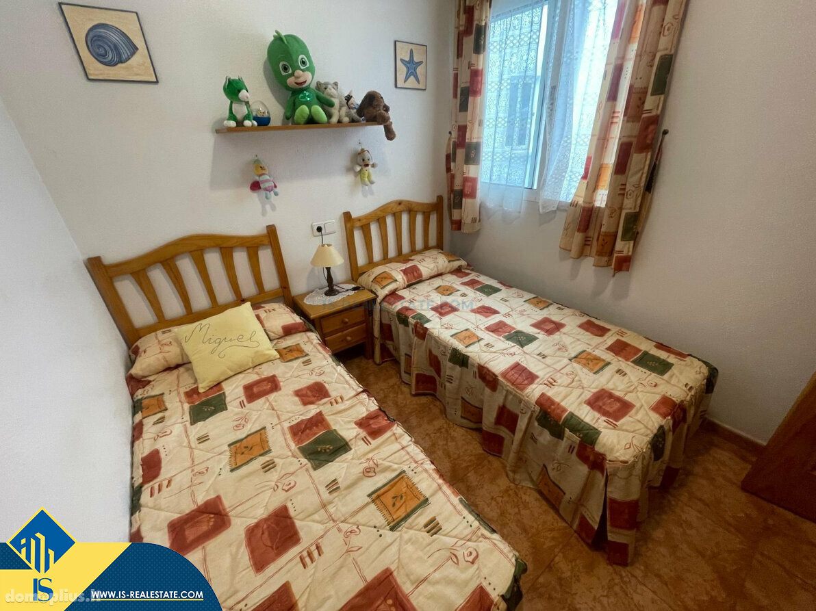 Parduodamas 3 kambarių butas Ispanijoje, Torrevieja