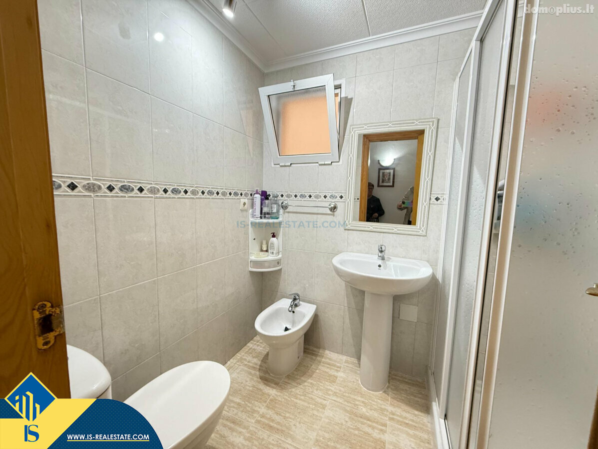 Продается 4 комнатная квартира Испания, Torrevieja