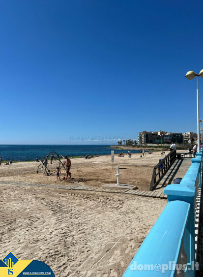 Parduodamas 4 kambarių butas Ispanijoje, Torrevieja