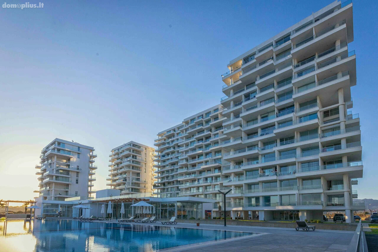 Parduodamas 4 kambarių butas Kipre, Famagusta