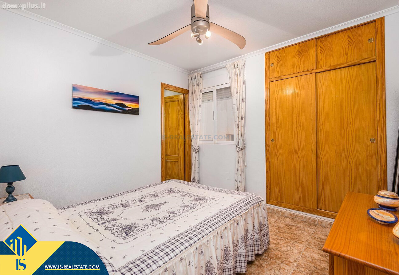 Parduodamas 4 kambarių butas Ispanijoje, Torrevieja