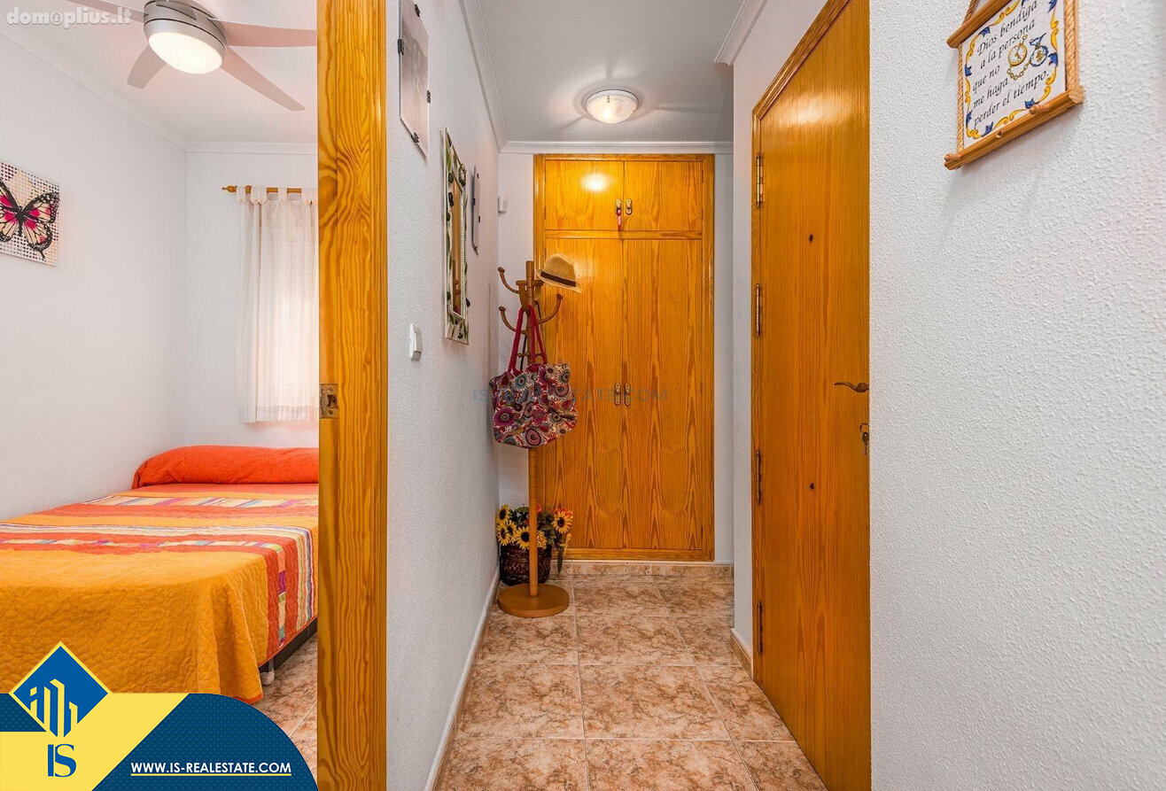 Parduodamas 4 kambarių butas Ispanijoje, Torrevieja