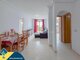 Продается 4 комнатная квартира Испания, Torrevieja (2 Фотография)