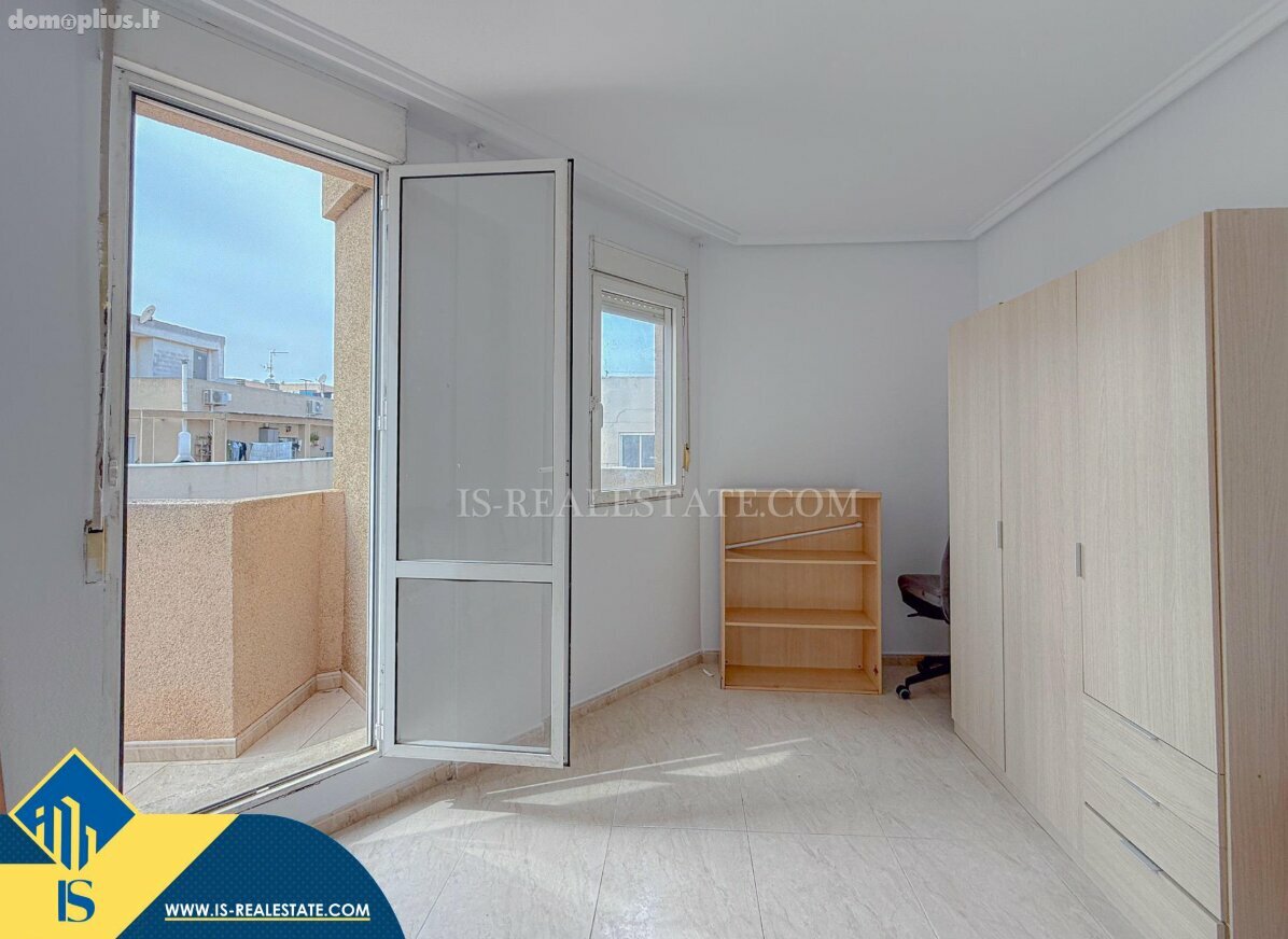 Parduodamas 4 kambarių butas Ispanijoje, Torrevieja