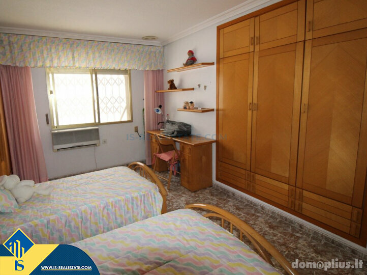 Продается 5 комнатная квартира Испания, Torrevieja