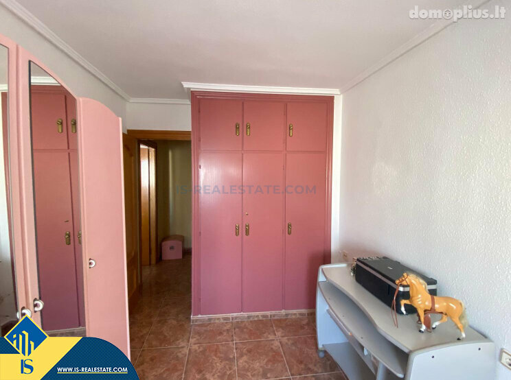 Parduodamas 4 kambarių butas Ispanijoje, Torrevieja