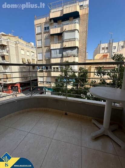 Parduodamas 4 kambarių butas Ispanijoje, Torrevieja