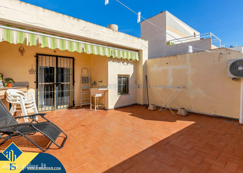 Parduodamas 4 kambarių butas Ispanijoje, Torrevieja