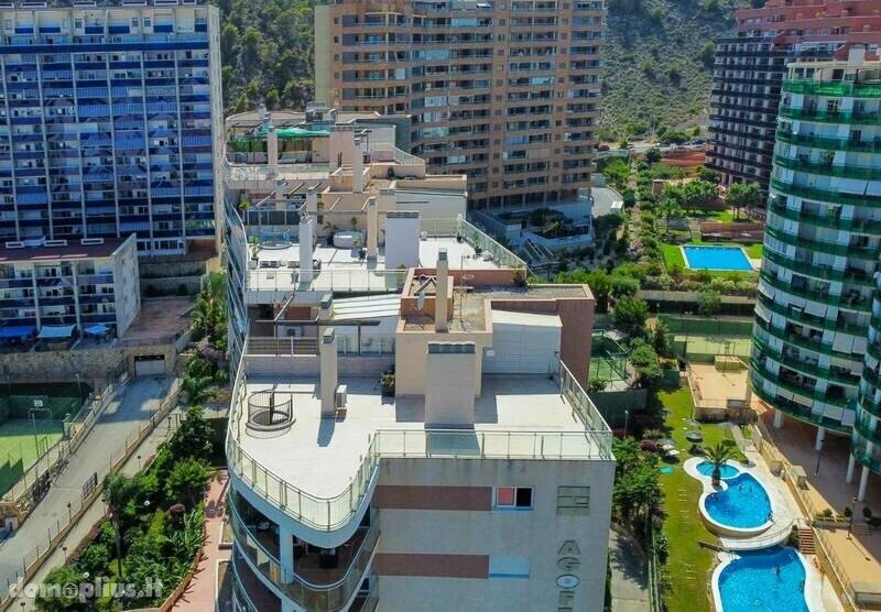 Продается 4 комнатная квартира Испания, Benidorm